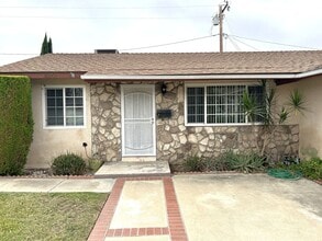 Building Photo - 4853 Olive St