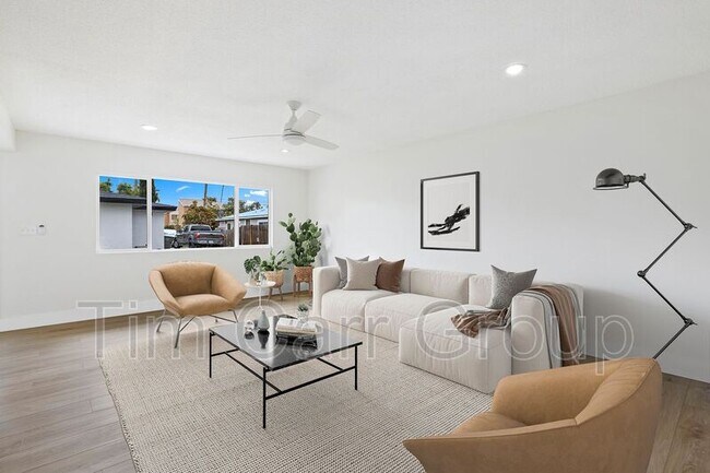 Foto del edificio - 2193 Maple Ave