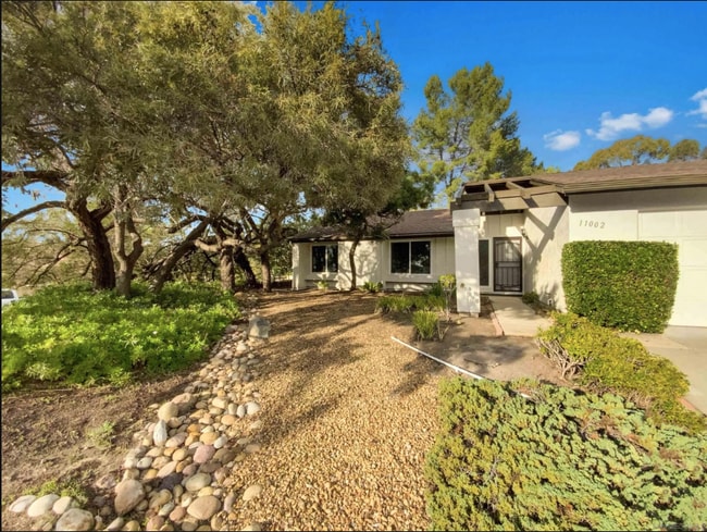 Building Photo - 11002 Promesa Dr