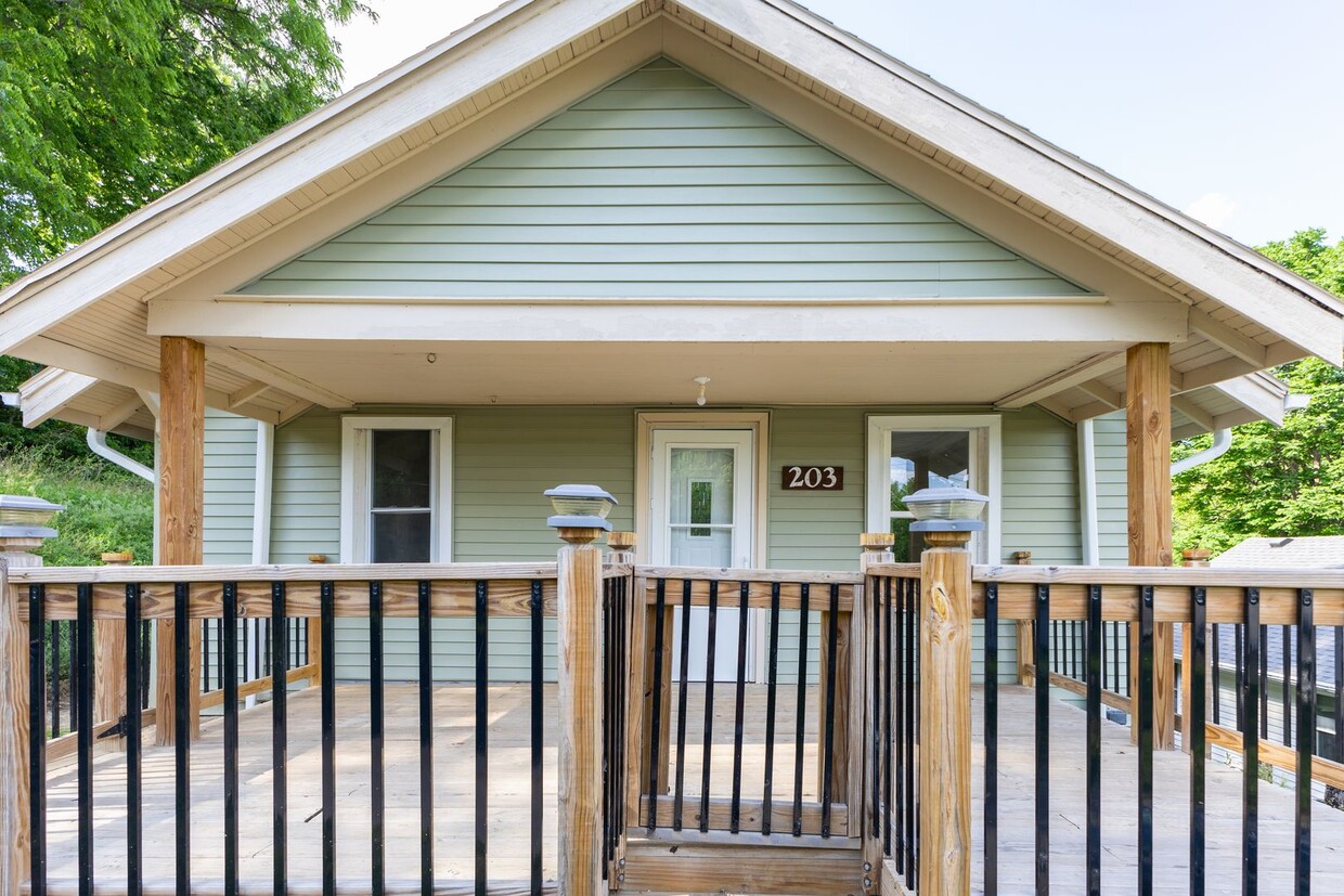 Foto principal - 203 E Vasser St