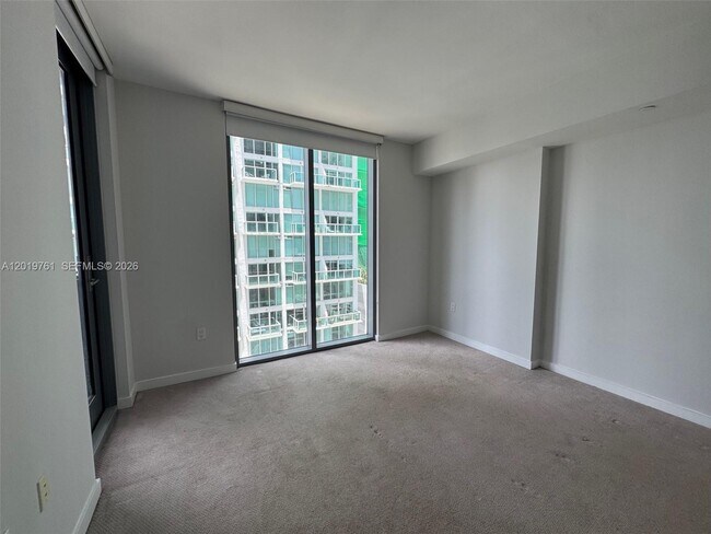 Foto del edificio - 31 SE 6th St