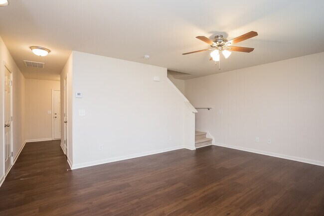 Foto del edificio - 1459 Tamarino Dr