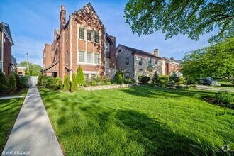 Building Photo - 1443 Bonnie Brae