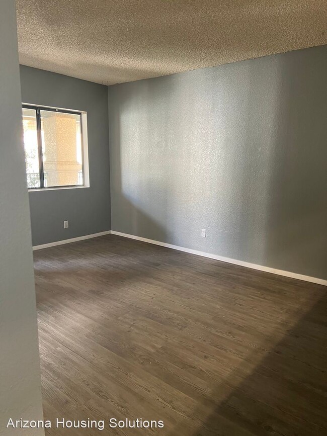 Foto del edificio - 2 br, 2 bath House - 7662 E. 22nd St #64