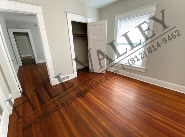 Foto del edificio - Three Bedroom South