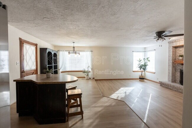 Foto del edificio - 1845 W 80 S