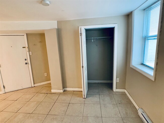 Foto del edificio - 320 Jefferson St