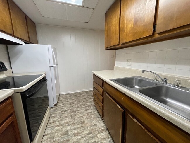 Building Photo - 1701 Ohio St