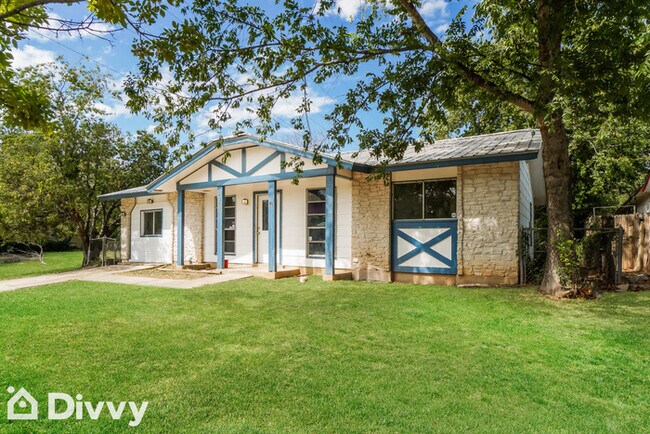 Building Photo - 7335 Cabin Creek Dr