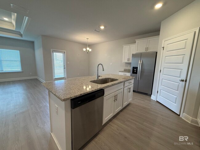 Foto del edificio - 13156 Shoshoney Cir