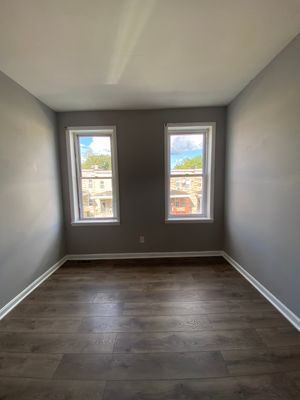 Building Photo - 4013 Belwood Ave