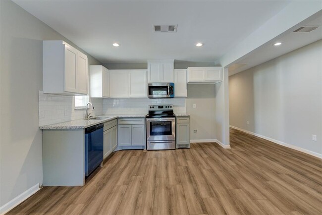 Foto del edificio - 2214 McKee St