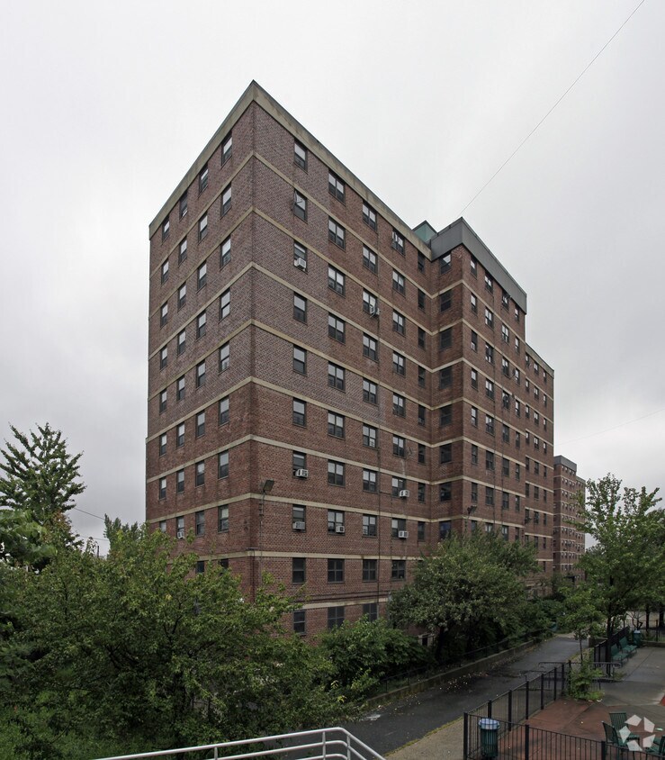 561569 Montgomery St, Jersey City, NJ 07302 Apartments Jersey City