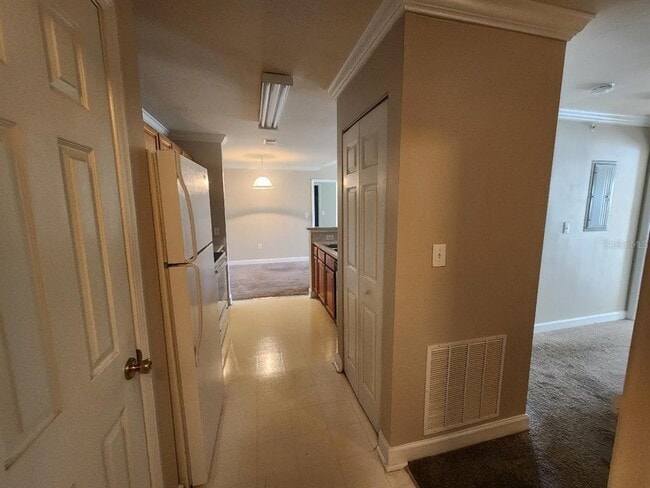 Building Photo - 18271 Bridle Club Dr
