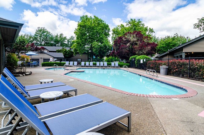 Landmark at Tanasbourne apartments — community photo - Landmark at Tanasbourne