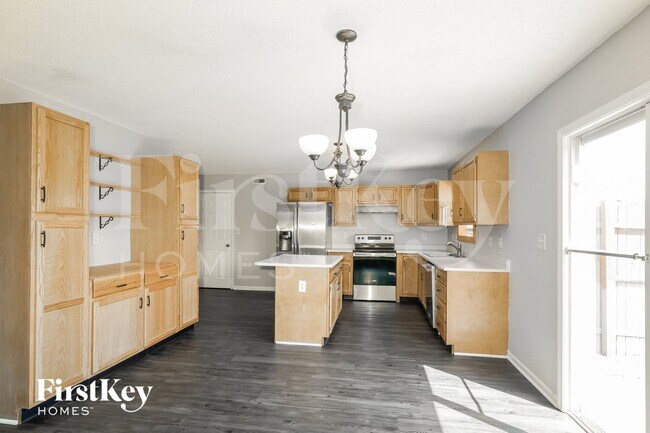 Foto del edificio - 837 Franklin Lakes Blvd