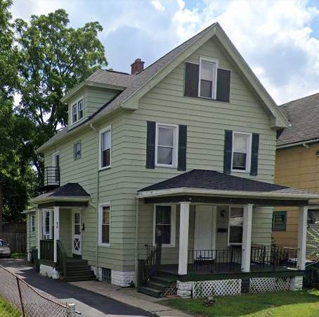 Primary Photo - 410 Genesee St