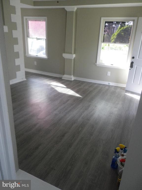 Foto principal - 215 W Olive St