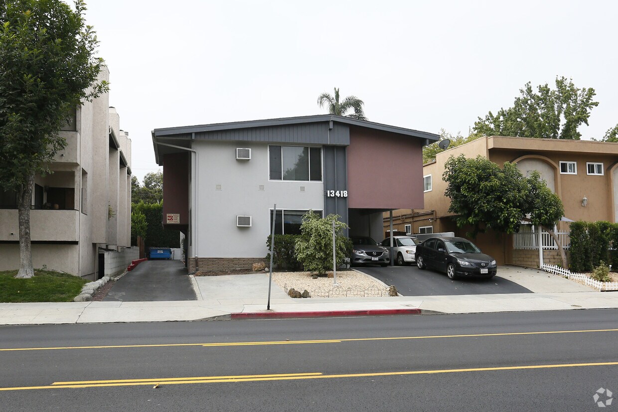13418 Moorpark St, Sherman Oaks, CA 91423 Apartments in Sherman Oaks, CA