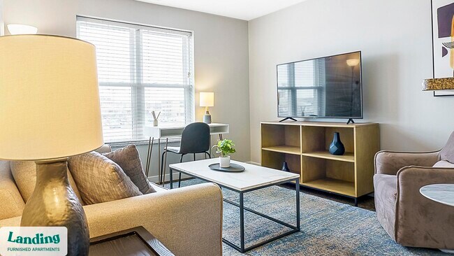 Foto del edificio - 335 W 9th St