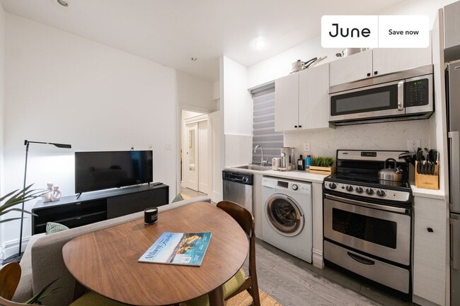 Photo - 826 9th Ave Apartment