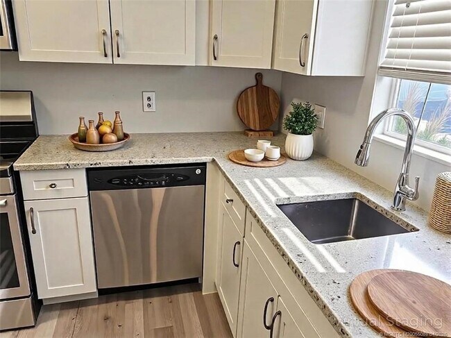Foto del edificio - 8227 SE Croft Cir