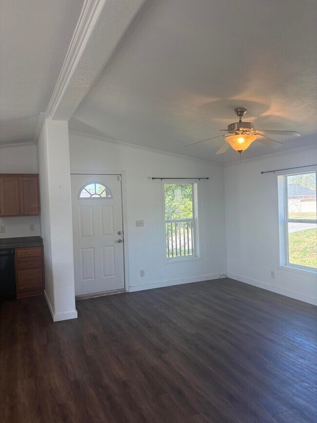 Foto del edificio - 2331 S Joplin Ave