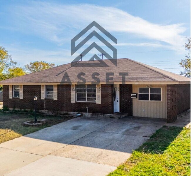 Foto del edificio - Cute 4 bedroom House