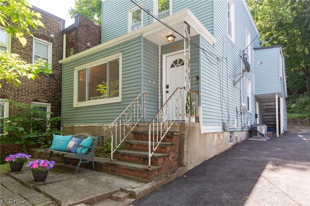 Foto principal - 2055 Fairview