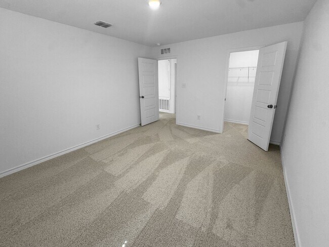 Foto del edificio - New Rental Home in Creekside – 4 Bedrooms,...