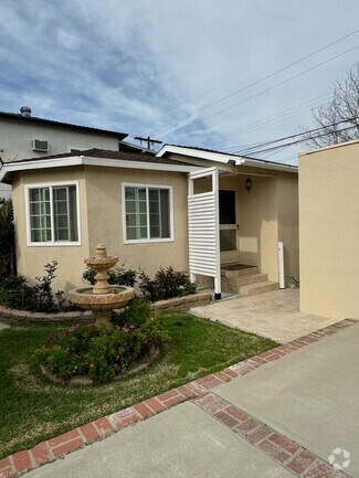Building Photo - 3823 Boyce Ave