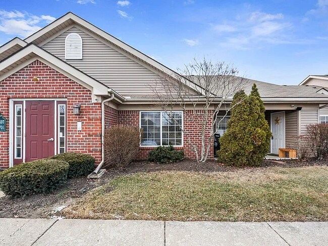 Building Photo - 1695 Berrancher Dr