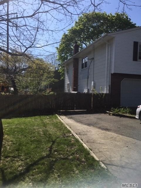 Building Photo - 224 Tremont Ave