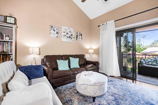 Foto del edificio - 48255 Monroe St