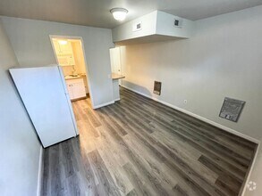 Building Photo - 3308 N Bogus Basin Rd