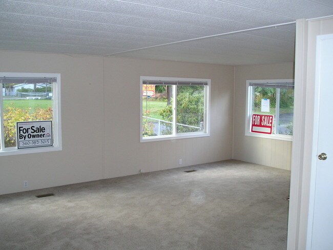 Building Photo - 2079 Elizabeth Pl