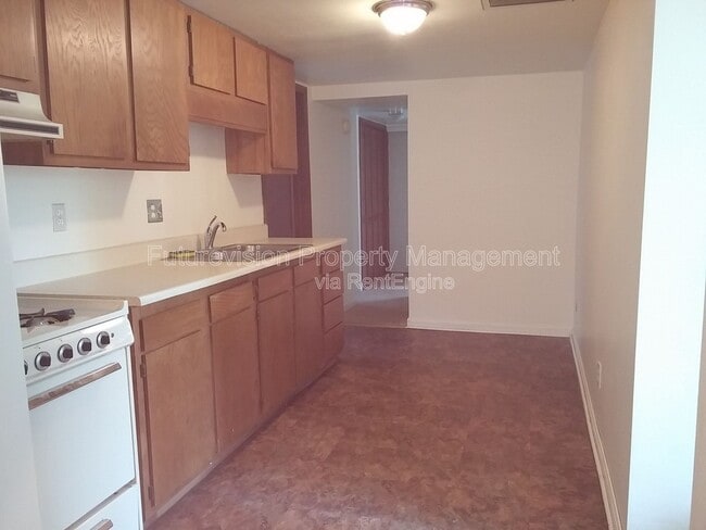 Foto del edificio - 1704 Belleview Ave