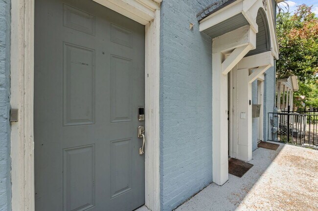 Foto del edificio - 412 Drew St