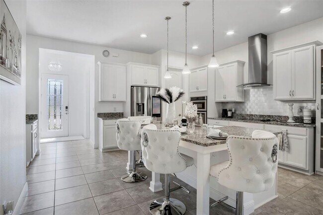 Building Photo - 14366 Alafaya Oak Bnd
