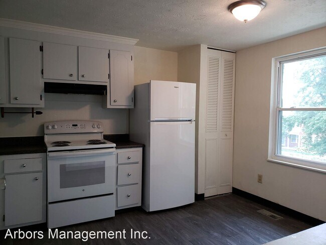 Building Photo - 3 br, 1.5 bath House - 3055 DARA DRIVE