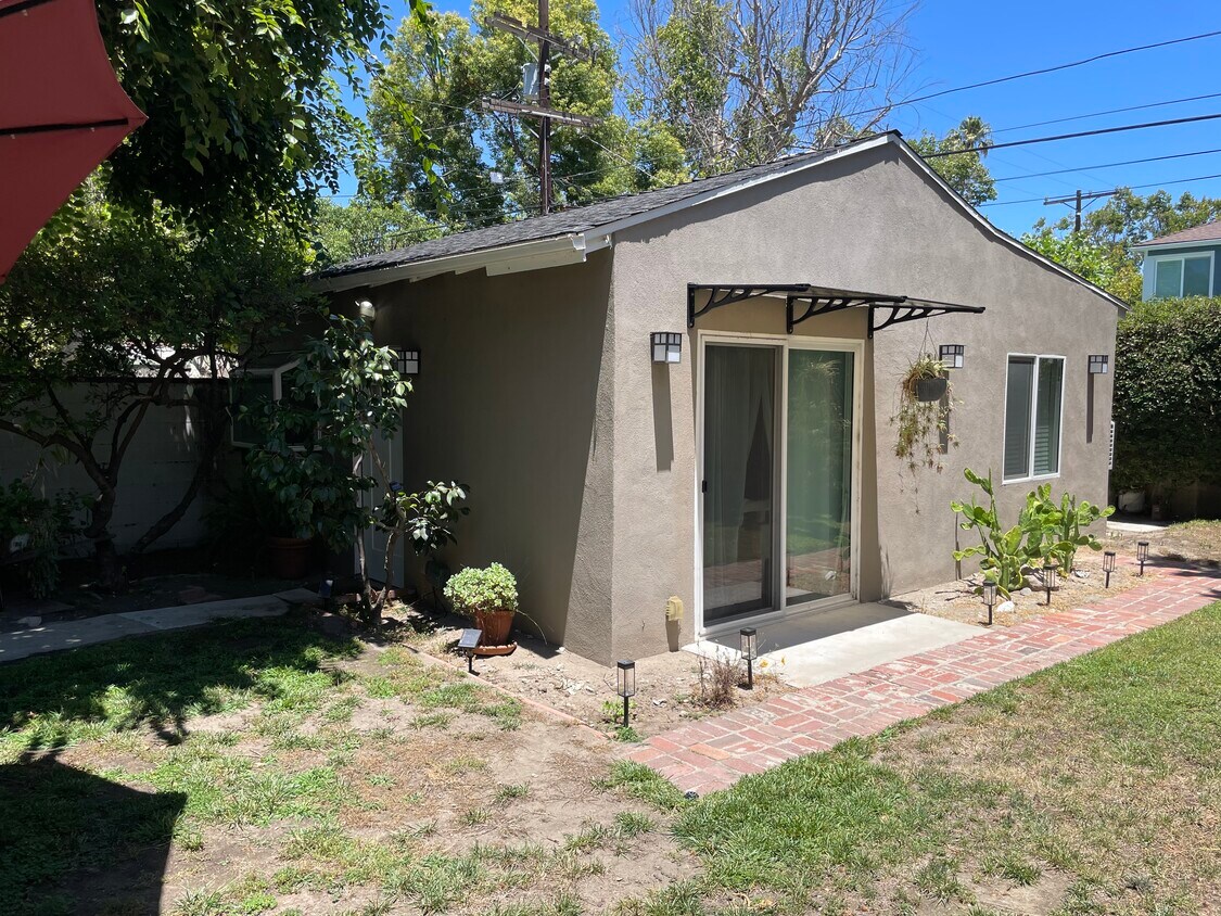 Primary Photo - 12960 Landale St