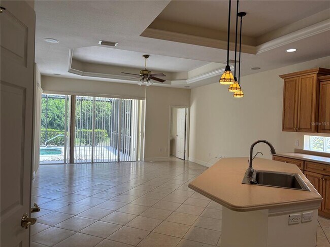 Foto del edificio - 5835 Covey Ct