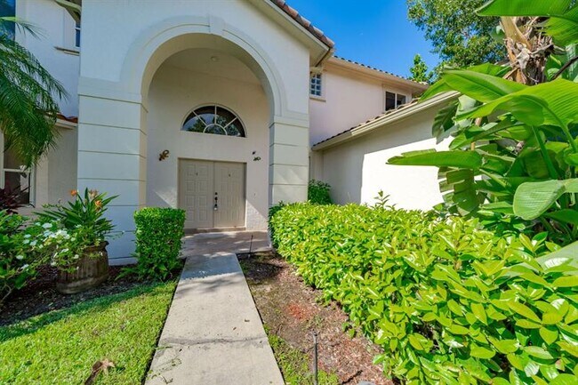 Foto del edificio - 558 Stonemont Dr