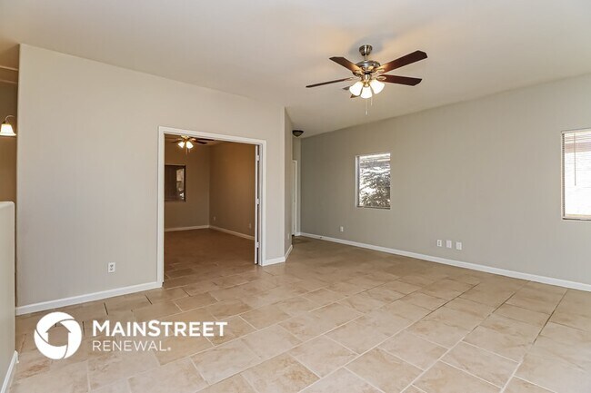 Foto del edificio - 30465 N Bareback Trail