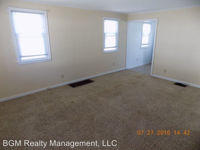 Foto del edificio - 455 Ralph St