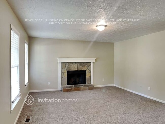 Foto del edificio - 386 Nottingham Dr