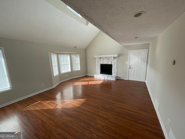 Building Photo - 4509 Coopers Creek Cir SE