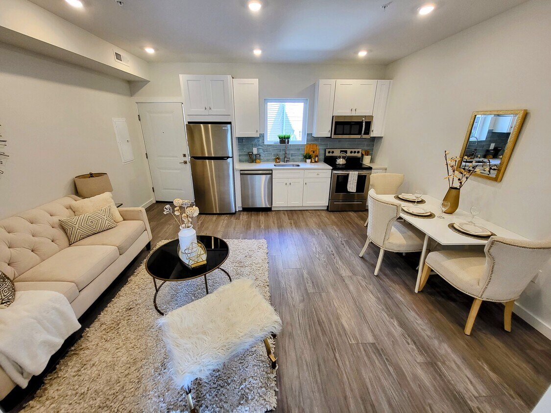 Foto principal - 1617 Ridge Ave