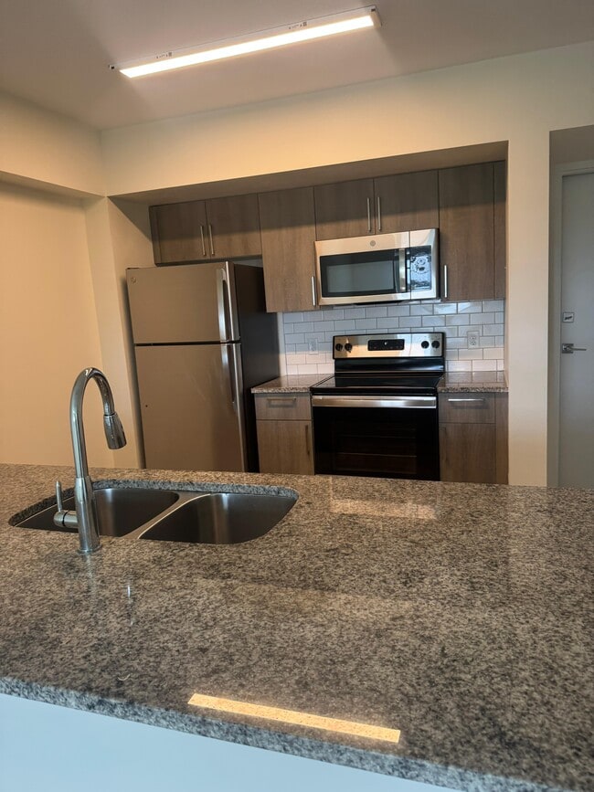 Foto del edificio - 11330 SW 3rd St