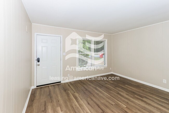 Foto del edificio - 4582 Shadow Lawn Dr